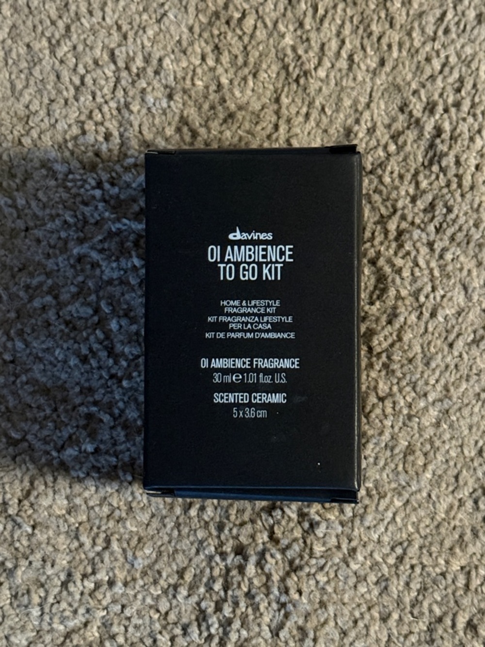 Davines Black & White OI Ambience Travel Fragrance Set - Picture 2 of 2